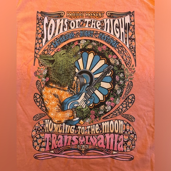 Vintage-Inspired “Sons of the Night” Graphic Tee - Trust the Universe - Size M - Picture 4 of 8